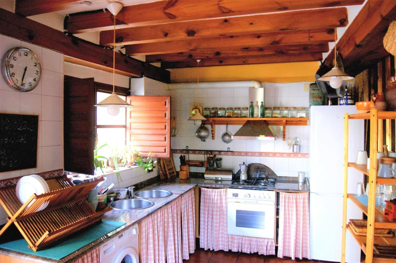 Casas de trevijano Cañon del rio leza jardin y barbacoa Soto en Cameros Exterior foto